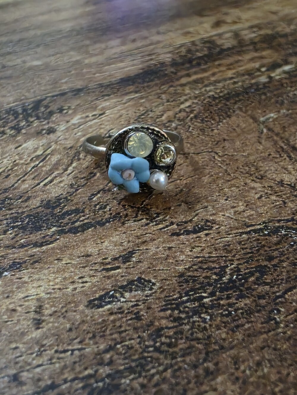 Unique Ring
